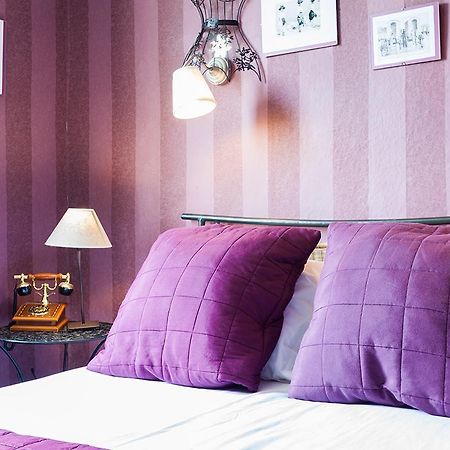 Logis Le Relais Sarrasin Hotell Vezenobres Eksteriør bilde